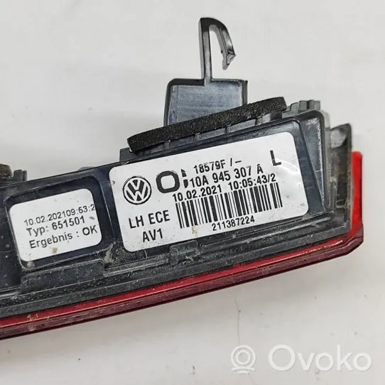 Volkswagen ID.3 Galinis žibintas dangtyje 10A945307A