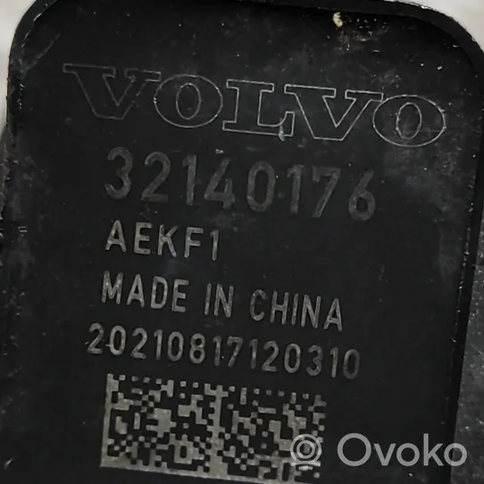 Volvo XC40 Cewka zapłonowa wysokiego napięcia 32140176