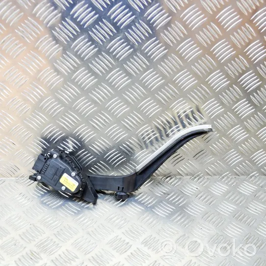 Volkswagen Touareg II Accelerator throttle pedal 6PV008026