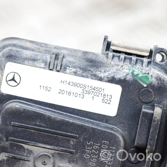 Mercedes-Benz E W213 Mechanizm i silniczek wycieraczek szyby przedniej / czołowej 1397225001