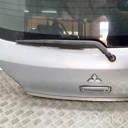 Mitsubishi Outlander Tailgate/trunk/boot lid 5801A052