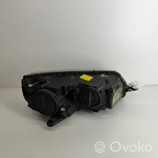 Skoda Octavia Mk3 (5E) Lampa przednia 5E1941015B