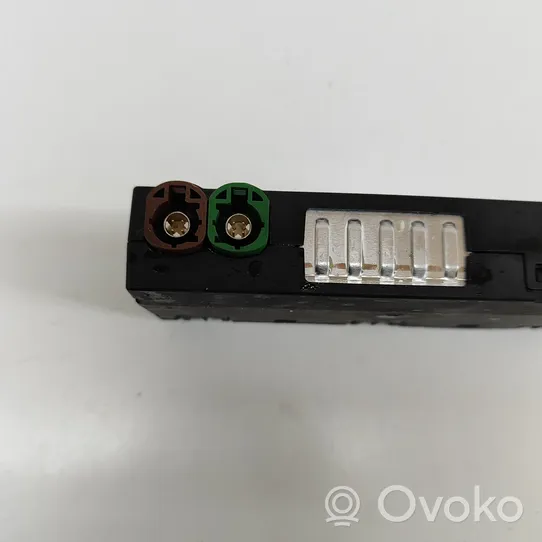 Audi E-tron GT Gniazdo / Złącze USB 4N1035736