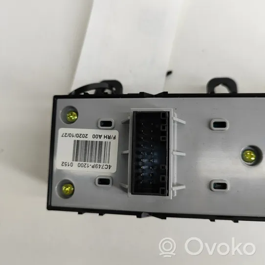 KIA Niro Electric window control switch 93570G5540