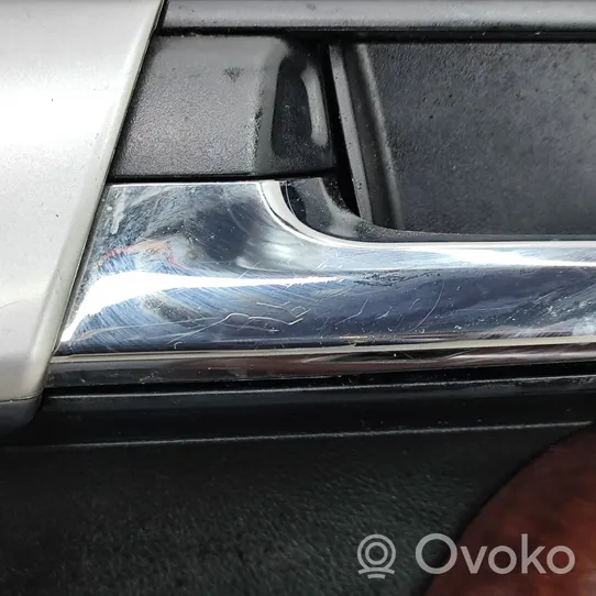 Toyota Land Cruiser (J150) Rivestimento del pannello della portiera anteriore 6779660070