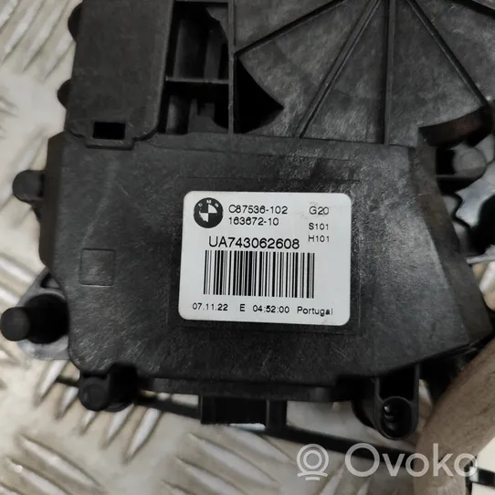 BMW i4 Siłownik elektryczny podnoszenia klapy tylnej / bagażnika 7430626