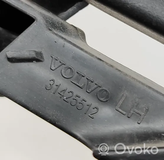 Volvo XC90 Grotelės apatinės (trijų dalių) 31425512