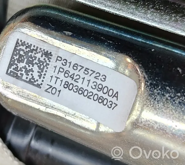Volvo XC90 Takaistuimen turvavyö 31675723