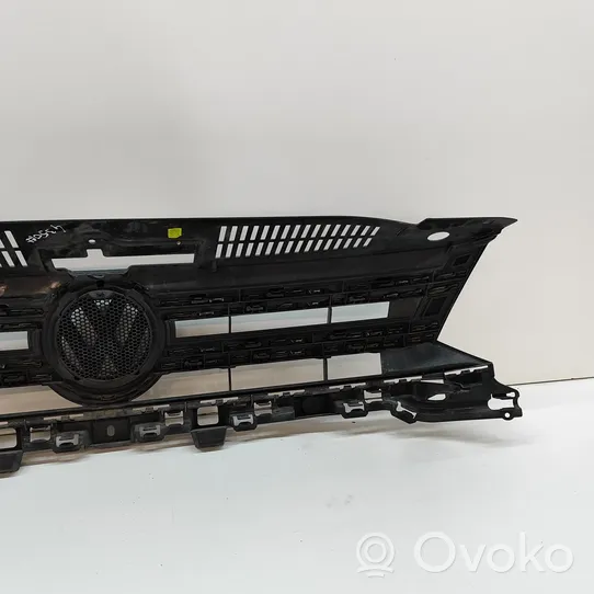 Volkswagen Tiguan Atrapa chłodnicy / Grill 5N0853653E