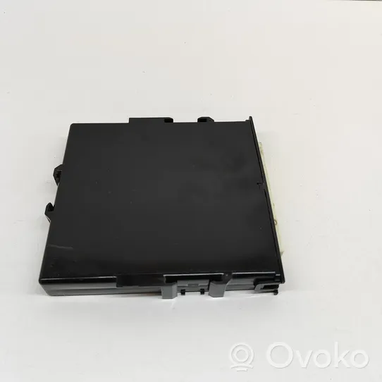 Toyota Prius+ (ZVW40) Module de contrôle sans clé Go 8999047310