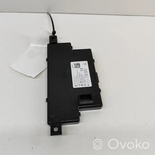 Tesla Model 3 Centrālās atslēgas vadības bloks 110024100E