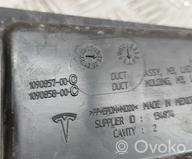 Tesla Model 3 Część rury dolotu powietrza 109085700C