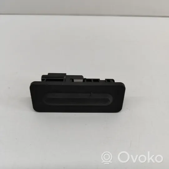 Citroen C3 Bouton interrupteur ouverture du coffre 9827560380