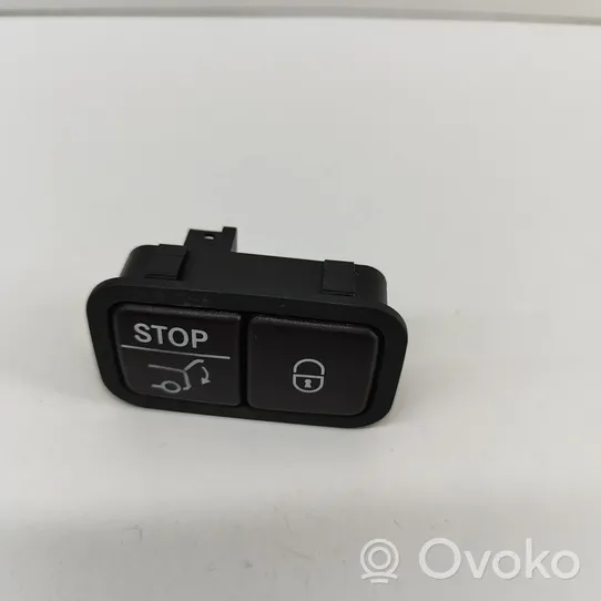 Mercedes-Benz GLC X253 C253 Tailgate/boot open switch button A2128210551