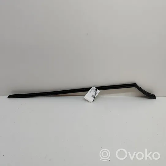 Volvo XC40 Listwa szyby czołowej / przedniej 31448940