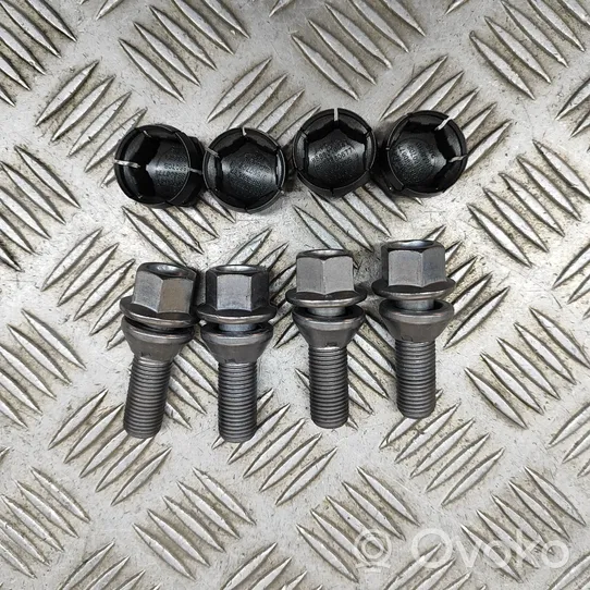 Volvo XC40 Nuts/bolts 31445039