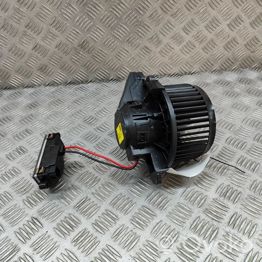 Volvo XC40 Ventola riscaldamento/ventilatore abitacolo 31497511