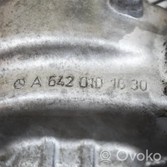Mercedes-Benz GL X166 Testata motore A6420103607