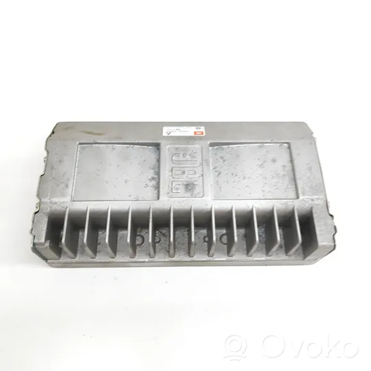 Toyota Land Cruiser (J150) Amplificateur de son 8628060620