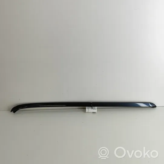 BMW X5 E70 Windshield trim 7207842