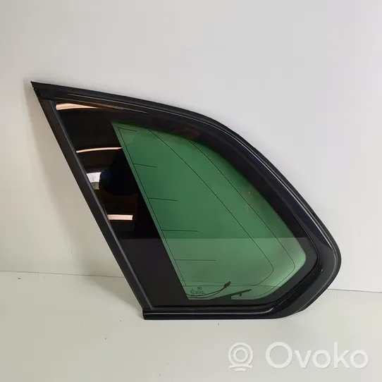 BMW X5 E70 Rear side window/glass 7207885