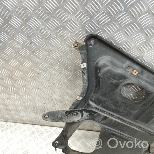 BMW 4 F32 F33 Protezione anti spruzzi/sottoscocca del motore 6860952