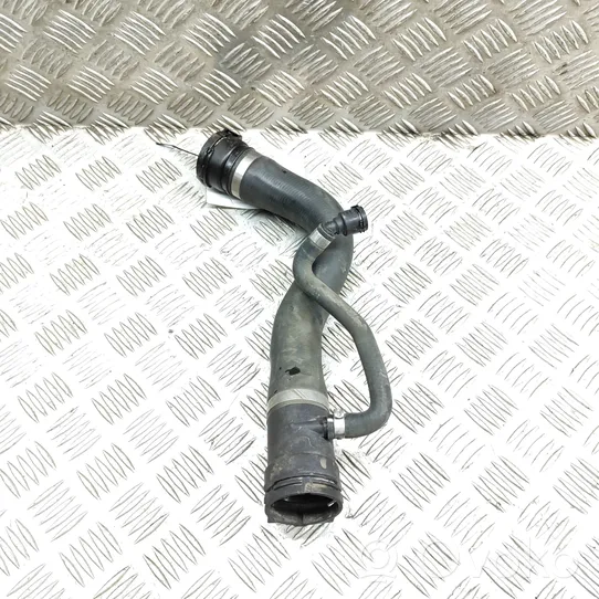 BMW 3 GT F34 Engine coolant pipe/hose 7596837