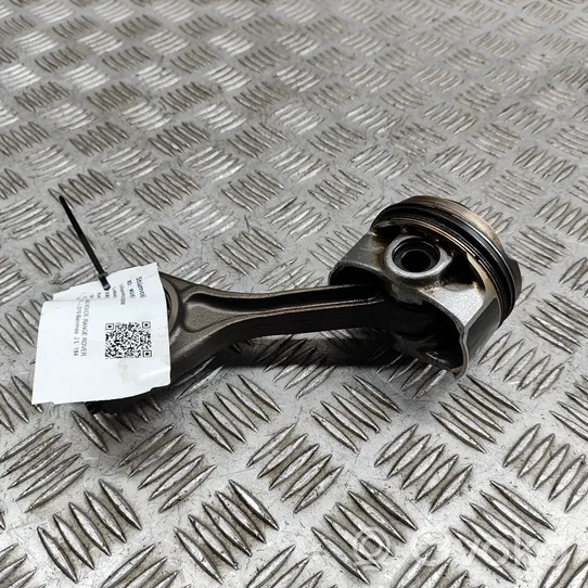 Land Rover Range Rover Velar Piston 