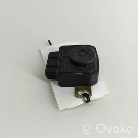 Audi 100 200 5000 C3 Inne wyposażenie elektryczne 077133154B