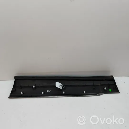 Volkswagen Tiguan Moulure de porte avant 5NA854940P