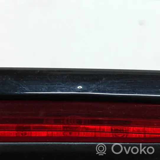 Audi Q3 8U Spojler klapy tylnej / bagażnika 8U0827933F
