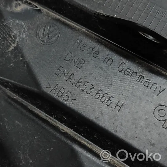 Volkswagen Tiguan Kratka dolna zderzaka przedniego 5NA853666H