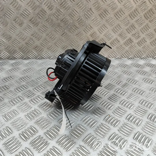 Volkswagen Tiguan Ventola riscaldamento/ventilatore abitacolo 5WC819021A