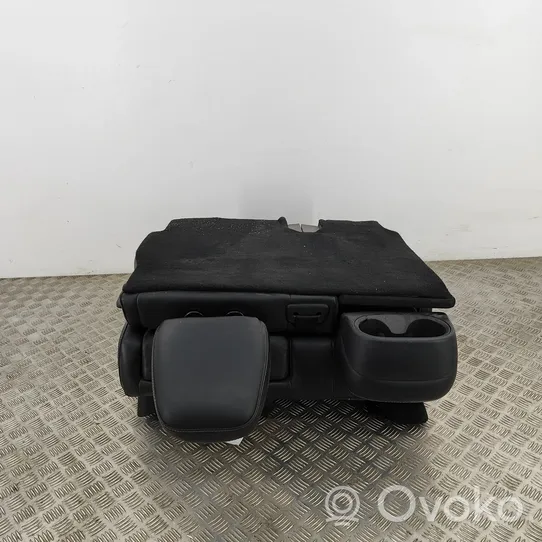 Toyota RAV 4 (XA50) Fotel tylny 7170142010