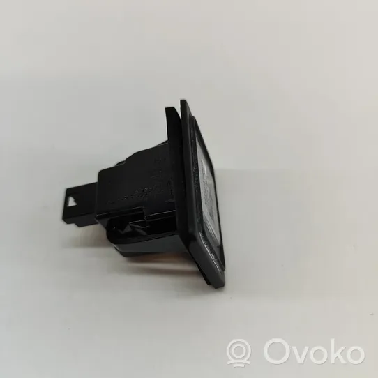 Mercedes-Benz GL X166 Lampa oświetlenia tylnej tablicy rejestracyjnej A0009062903