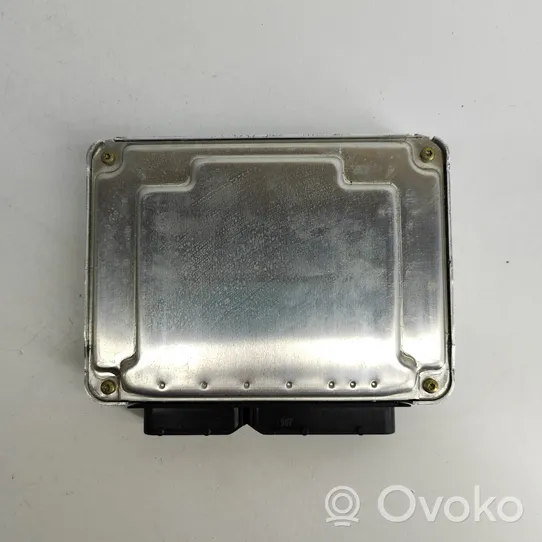 Seat Alhambra (Mk1) Calculateur moteur ECU 038906019FC