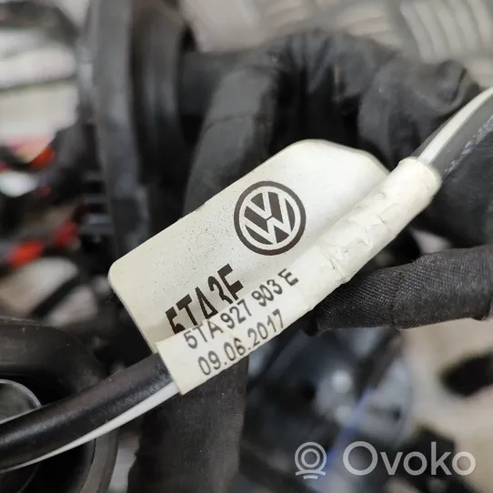 Volkswagen Tiguan Dzinēja vadu instalācija 05E971610M