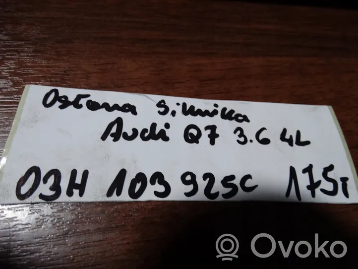 Audi Q7 4M Couvercle cache moteur 