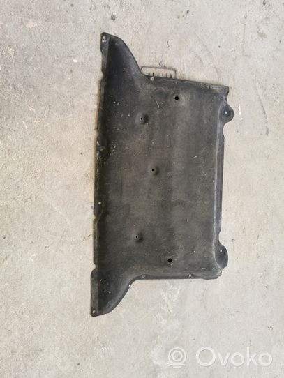 Audi A8 S8 D4 4H Couvre-soubassement inférieur 4H0813851