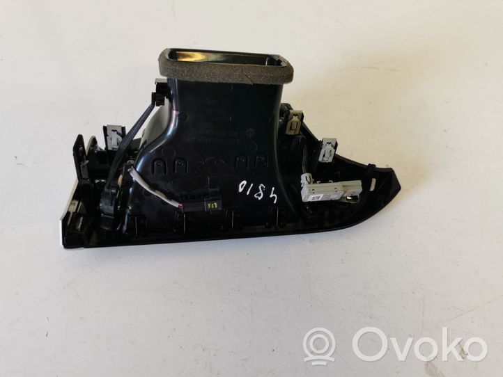 BMW 5 G30 G31 Copertura griglia di ventilazione laterale cruscotto 9330858