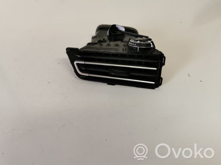 BMW X5 G05 Lango oro grotelės 21828910