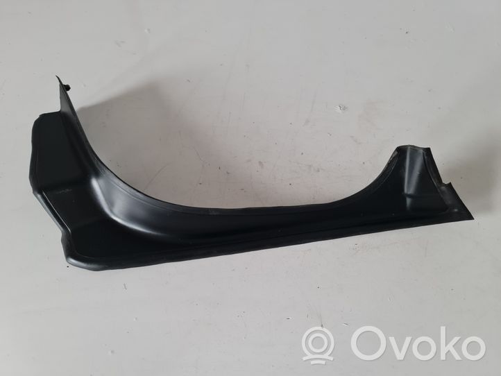 BMW 5 G30 G31 Muu vararenkaan verhoilun elementti 7400596