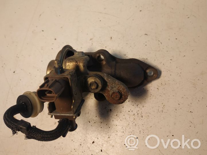 Toyota Avensis T220 Soupape vanne EGR 2562027060