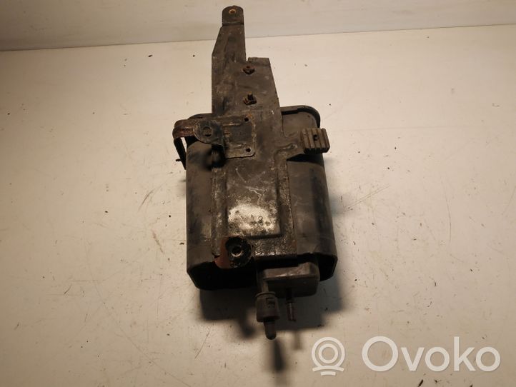 Volvo V70 Serbatoio a carbone attivo per il recupero vapori carburante 17096191