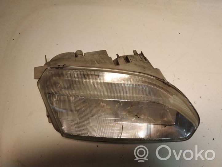 Renault Safrane Lampa przednia 