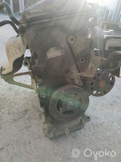 Toyota Yaris Motor 1044966