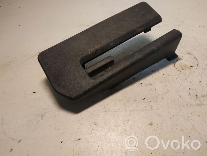 Toyota Corolla Verso AR10 Cache garniture rail de siège arrière 721370F020