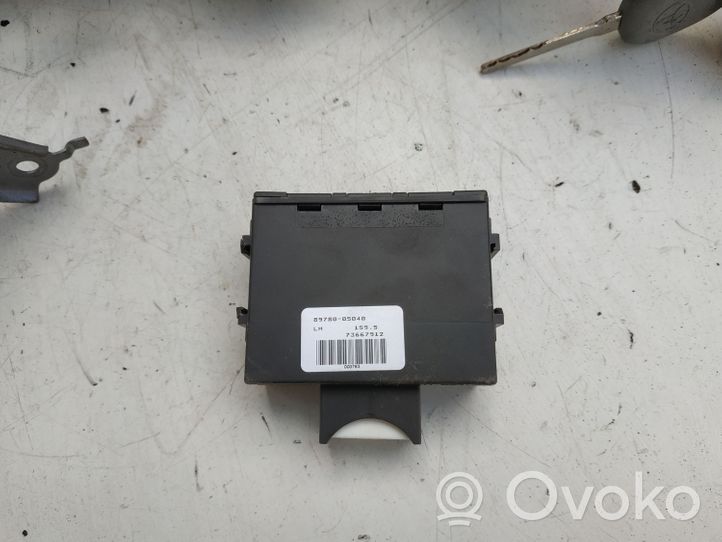 Toyota Avensis T250 Kit calculateur ECU et verrouillage 8966105691