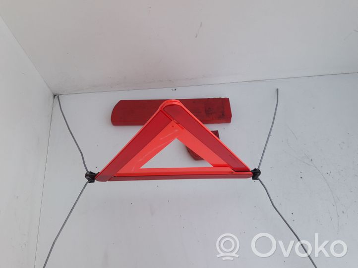 Opel Astra G Emergency warning sign 