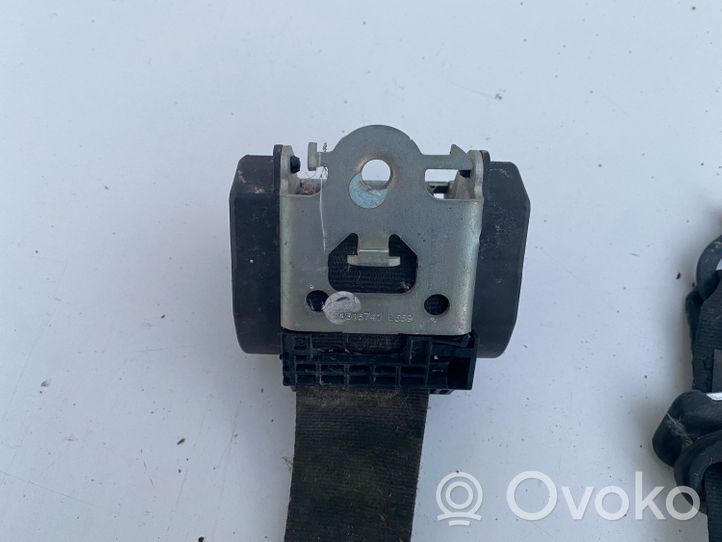 Opel Vivaro Front seatbelt A508741